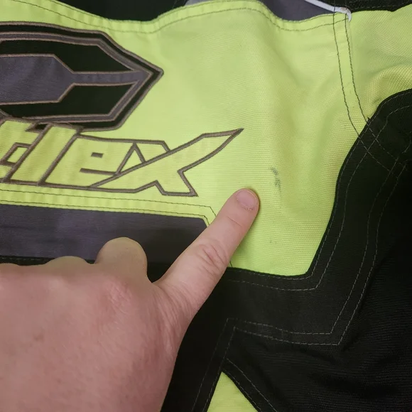 Youth Bolt Castle Jacket - Picture 9 of 16